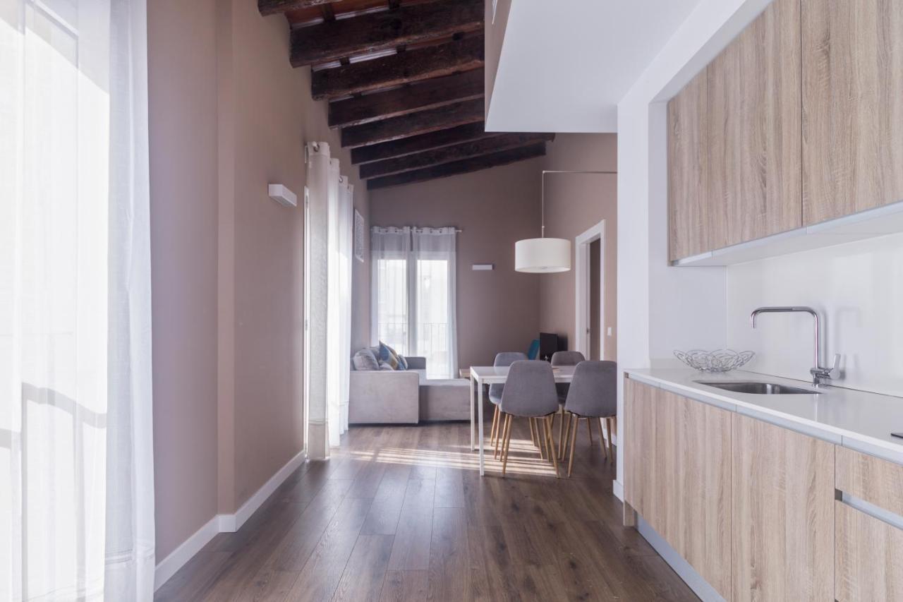 ולנסיה San Miguel, Luxury Apartments. מראה חיצוני תמונה